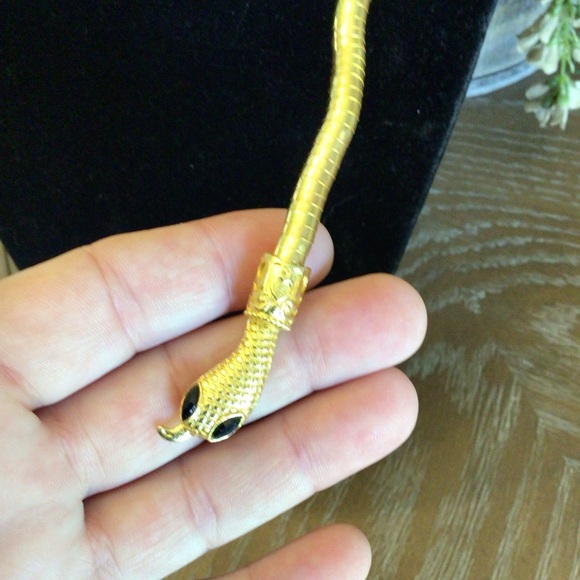 Fashion Costume Gold Shiny Metal Snake Simulation Adjustable Wrap Necklace - Picture 7 of 8